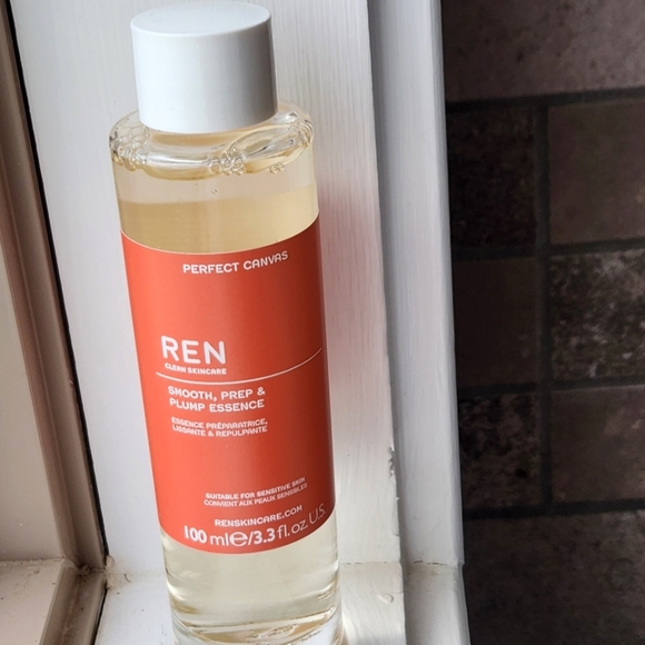 NIB REN CLEAN SKINCARE SMOOTH PREP & PLUMP ESSENCE - Picture 13 of 14